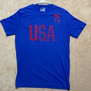 Men’s Under Armour shirt